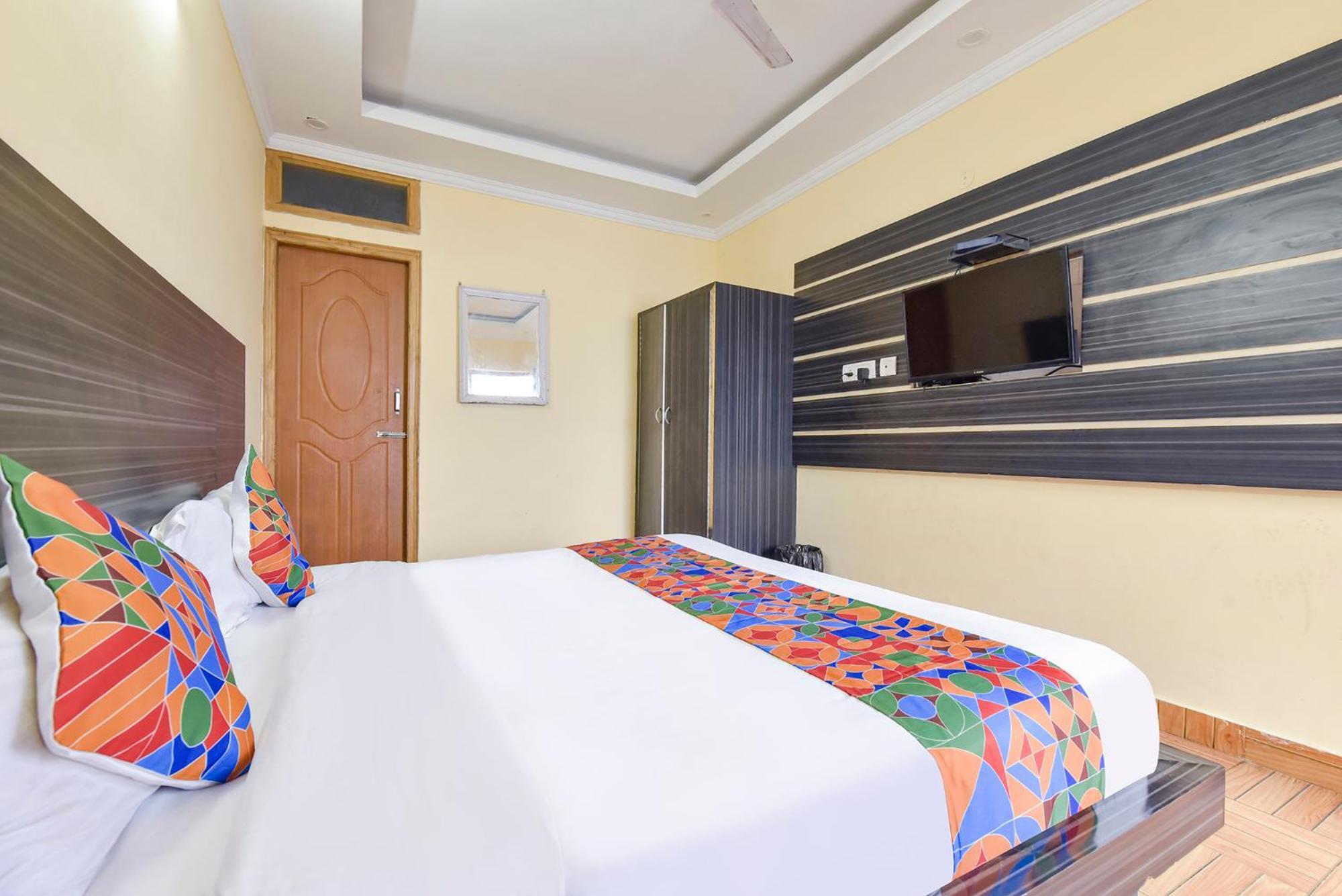 Fabhotel Mountain View 무소리에 외부 사진
